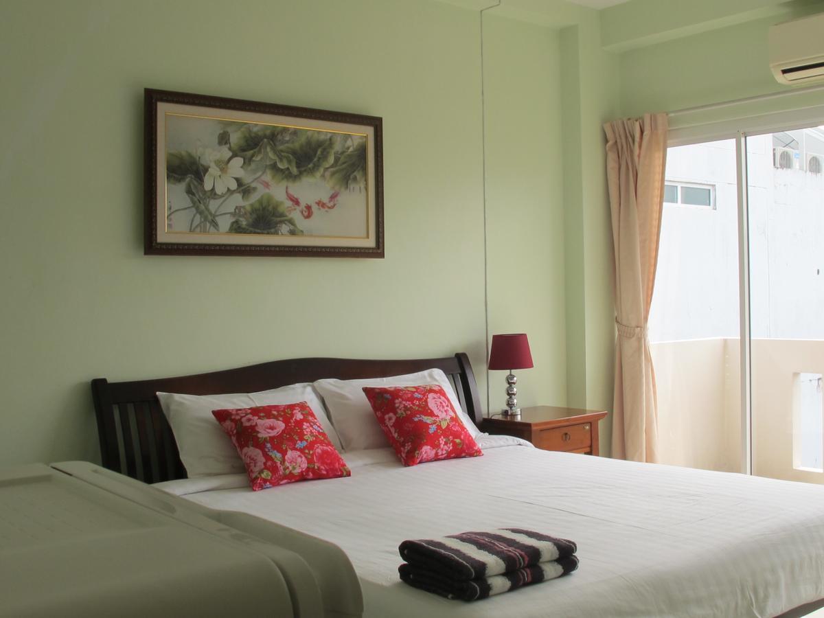 Machima House Hotell Phuket Exteriör bild